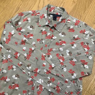 マークバイマークジェイコブス(MARC BY MARC JACOBS)の花柄 シャツ デザインシャツ(シャツ)