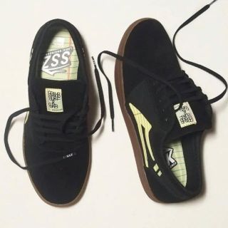 ビームス(BEAMS)のLAKAI  SSZ BEAMS スニーカー 別注(スニーカー)