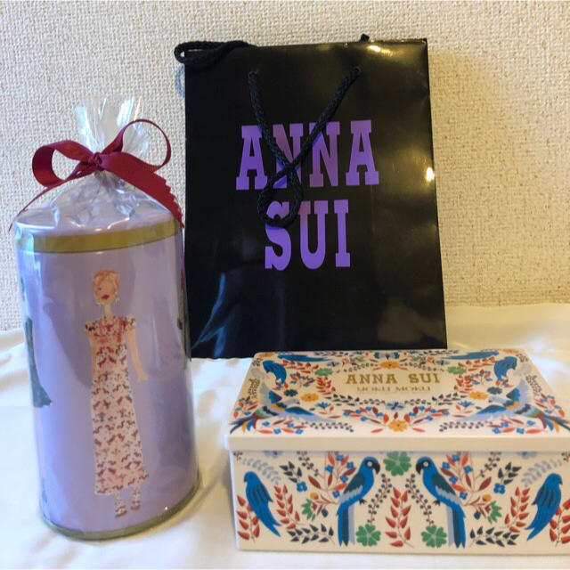 ANNA SUI(アナスイ)の激レア 2個セット アナスイ×ヨックモック ANNASUI  食品/飲料/酒の食品(菓子/デザート)の商品写真