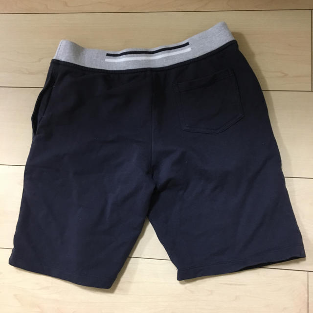 ARMANI JUNIOR(アルマーニ ジュニア)のARMANI JUNIORハーフパンツ140 キッズ/ベビー/マタニティのキッズ服男の子用(90cm~)(パンツ/スパッツ)の商品写真