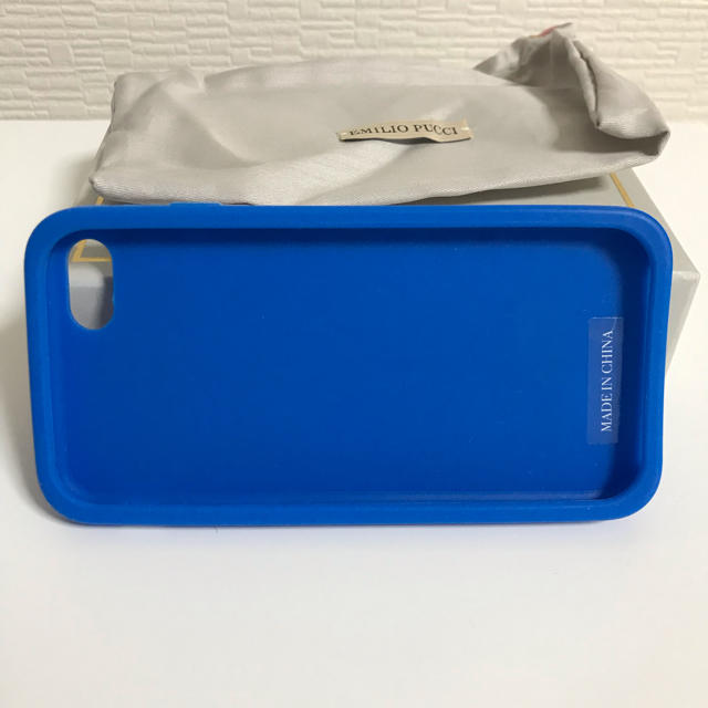 EMILIO PUCCI(エミリオプッチ)のエミリオプッチ iphoneケース スマホ/家電/カメラのスマホアクセサリー(iPhoneケース)の商品写真