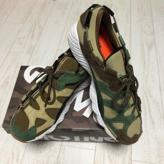 ビームス(BEAMS)のBEAMS × ASICS TIGER  迷彩 カモフラ柄(スニーカー)