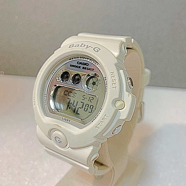 Baby-G(ベビージー)のCASIO  BABY-Gカラー : ホワイト  品番 : 3297P JA レディースのファッション小物(腕時計)の商品写真