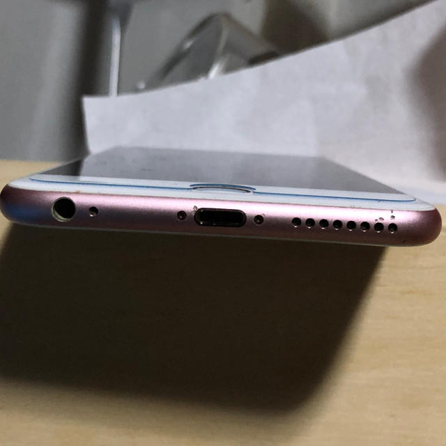 Apple(アップル)のiphone 6s plus スマホ/家電/カメラのスマートフォン/携帯電話(スマートフォン本体)の商品写真