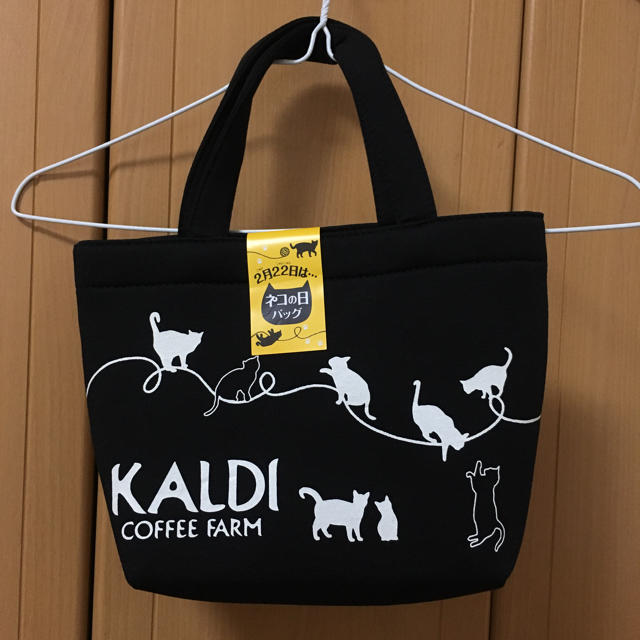 KALDI(カルディ)のKALDI 猫の日バッグ 2019 バッグのみ カルディ レディースのバッグ(トートバッグ)の商品写真