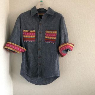 ビームス(BEAMS)の刺繍♡デニムシャツ(シャツ)