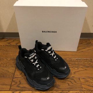 バレンシアガ(Balenciaga)のbalenciaga バレンシアガ triple s black size40(スニーカー)