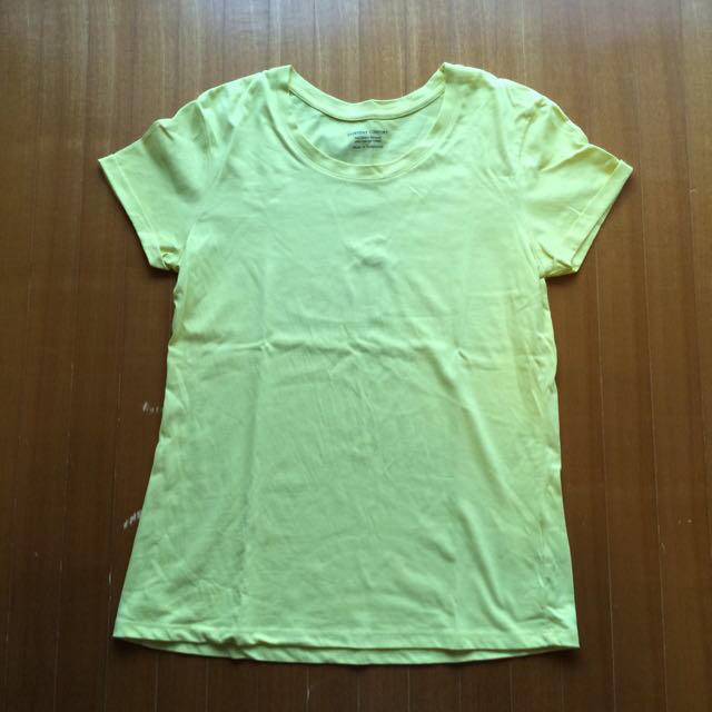 GU(ジーユー)のGU  トップスセット レディースのトップス(Tシャツ(半袖/袖なし))の商品写真
