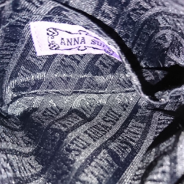 ANNA SUI(アナスイ)のANNA SUI  ローズ柄プリントポーチ レディースのファッション小物(ポーチ)の商品写真