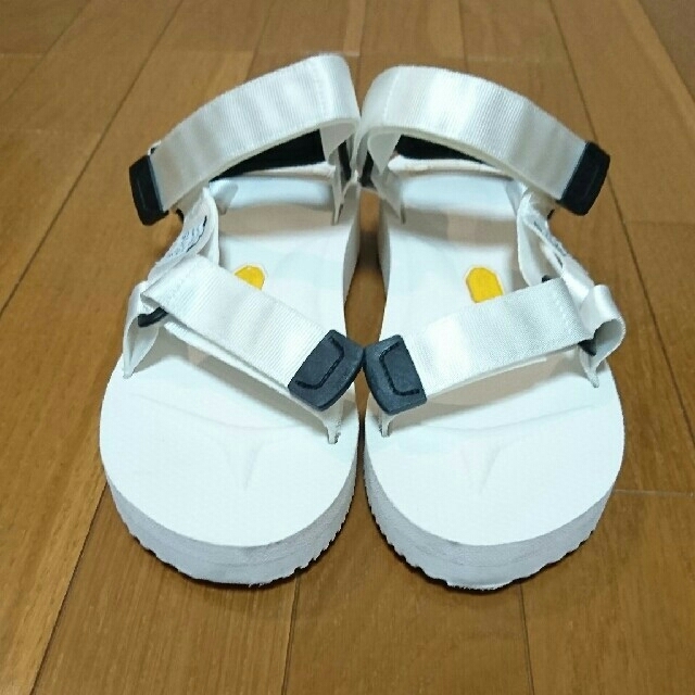 suicoke(スイコック)の【suicoke】 サンダル/ ホワイト(23㎝) レディースの靴/シューズ(サンダル)の商品写真