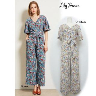 リリーブラウン(Lily Brown)のヴィンテージ花柄ロンパース(オールインワン)