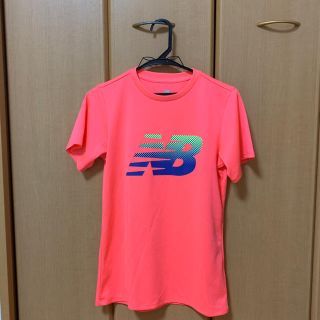 ニューバランス(New Balance)のNew Balance Tシャツ(ウェア)