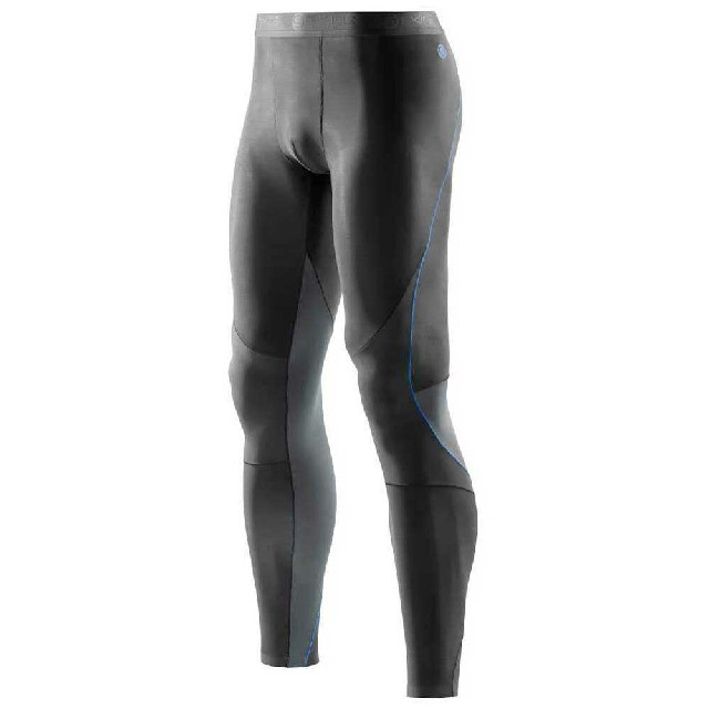 SKINS(スキンズ)のRY400 Men's Compression Long Tights M スポーツ/アウトドアの自転車(ウエア)の商品写真