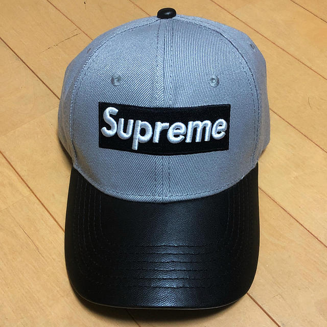 Supreme(シュプリーム)のSupreme 帽子 メンズの帽子(キャップ)の商品写真