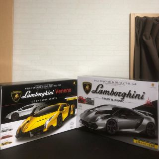 ランボルギーニ(Lamborghini)の【新品未開封】ランボルギーニ ラジコンカー2台セット(トイラジコン)