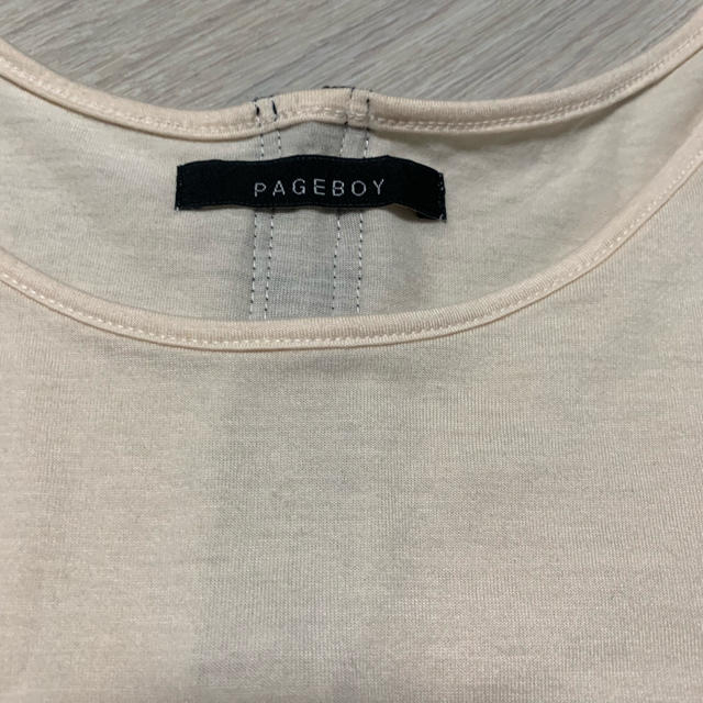 PAGEBOY(ページボーイ)のPAGE BOY スタッズ付き Ｔシャツ レディースのトップス(Tシャツ(半袖/袖なし))の商品写真