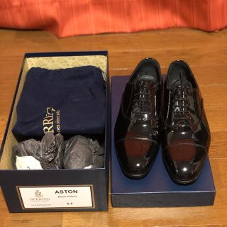 トリッカーズ(Trickers)のHERRING SHOES パテントシューズ SIZE:6(ドレス/ビジネス)