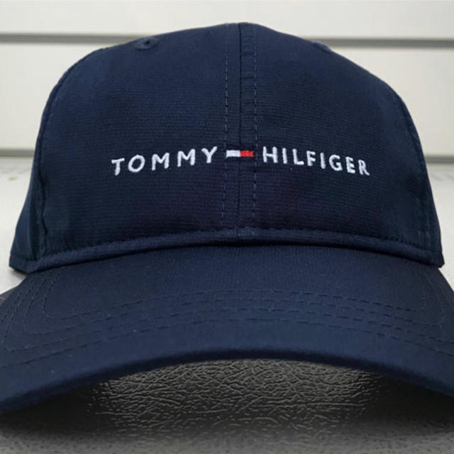 TOMMY HILFIGER(トミーヒルフィガー)の【新品レア】Tommy Hilfiger USA 帽子 ネイビー フリー メンズの帽子(キャップ)の商品写真