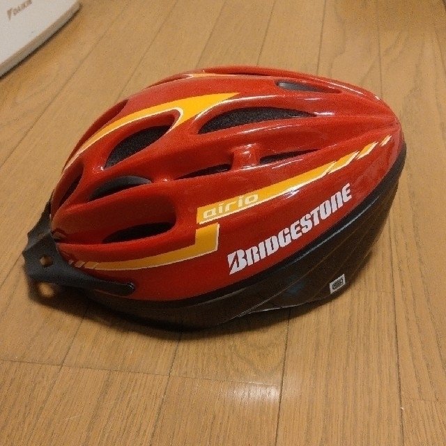 BRIDGESTONE(ブリヂストン)の【kikrinji様専用】自転車用ヘルメット 自動車/バイクのバイク(ヘルメット/シールド)の商品写真