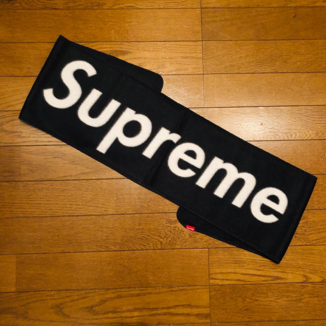 Supreme(シュプリーム)の新品 未使用 レア 非売品 希少 Superme マフラー ボックスロゴ BOX メンズのファッション小物(マフラー)の商品写真