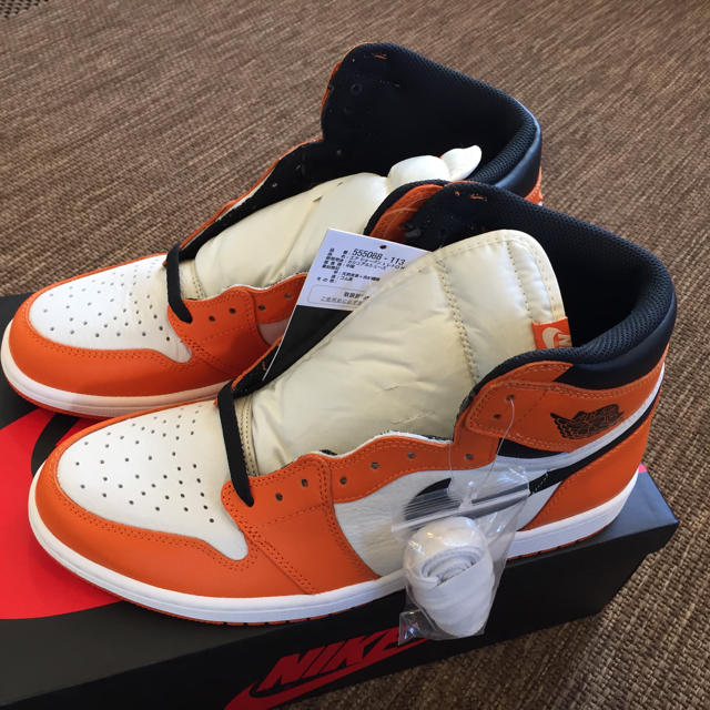 28.5 shattered backboard JORDAN1スニーカー