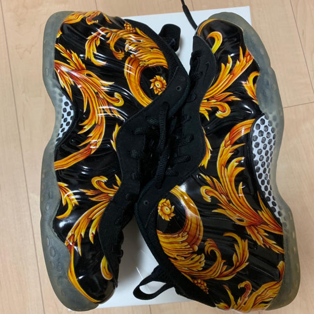 Supreme(シュプリーム)の美品 supreme Nike Air Foamposite One 27センチ メンズの靴/シューズ(スニーカー)の商品写真