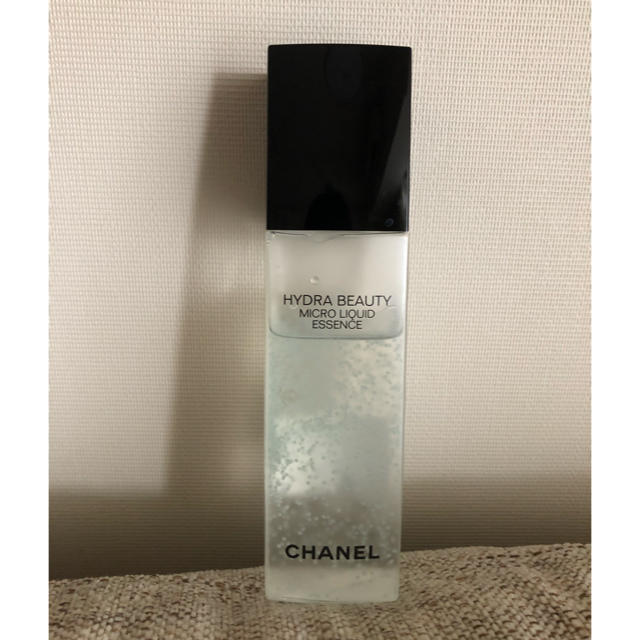 CHANEL イドゥラ ビューティ マイクロ リクィッド エッセンス