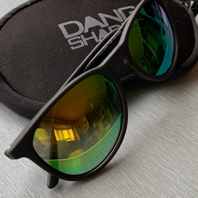 サングラス DANG SHADES スポーツ/アウトドアのスノーボード(アクセサリー)の商品写真