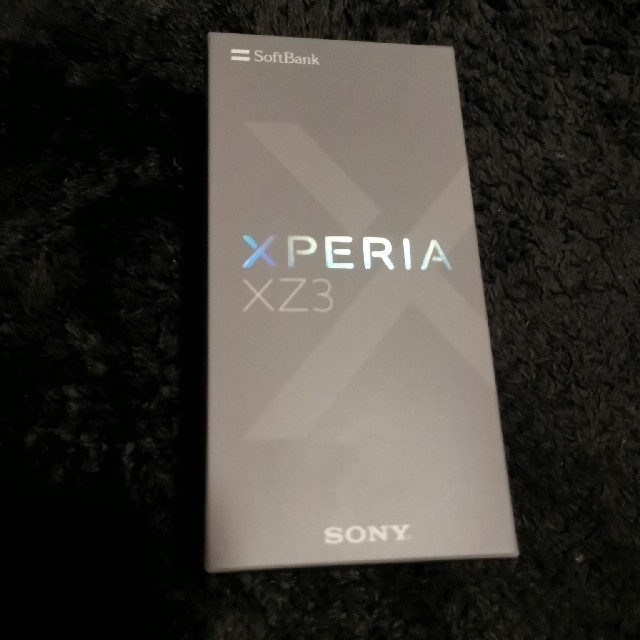 SONY(ソニー)のXperia　XZ3 新品 ブラック　SIMロック解除済 スマホ/家電/カメラのスマートフォン/携帯電話(スマートフォン本体)の商品写真