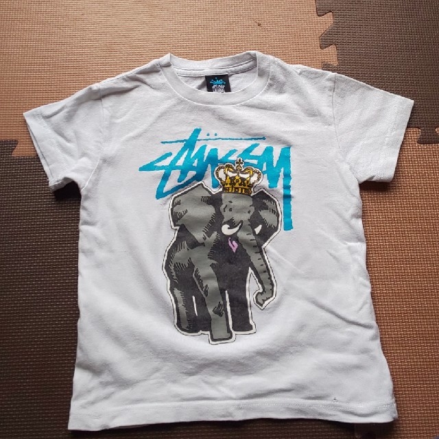 STUSSY(ステューシー)のStussy 110センチのTシャツ キッズ/ベビー/マタニティのキッズ服男の子用(90cm~)(Tシャツ/カットソー)の商品写真