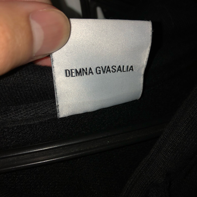 Balenciaga(バレンシアガ)のr様専用 vetements メンズのトップス(パーカー)の商品写真