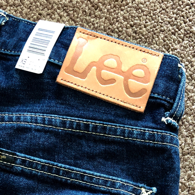 Lee(リー)のかめこ様専用ワンウォッシュ レディース アンクルテーパード デニムパンツ XS  レディースのパンツ(デニム/ジーンズ)の商品写真