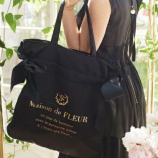 メゾンドフルール(Maison de FLEUR)の最終値下げ【Maison de FLEUR / ダブルリボントートバッグ】(トートバッグ)