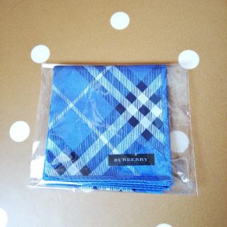 バーバリー(BURBERRY)の☆新品!!　バーバリー　ハンカチ　ブルー　(ハンカチ/ポケットチーフ)