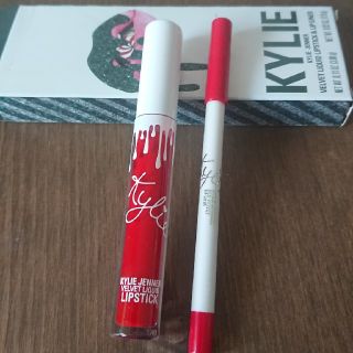 カイリーコスメティックス(Kylie Cosmetics)の【新品未使用】KYLIE cosmetics リップキット(口紅)