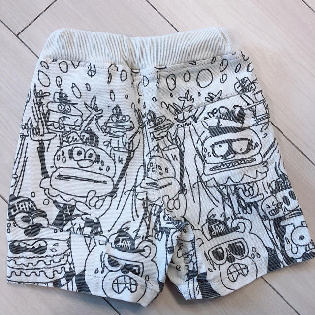 JAM(ジャム)のJAM ハーフパンツ 90 キッズ/ベビー/マタニティのキッズ服男の子用(90cm~)(パンツ/スパッツ)の商品写真