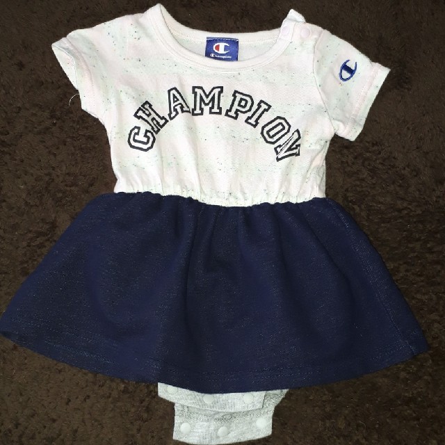 Champion(チャンピオン)のチャンピオン　ロンパース キッズ/ベビー/マタニティのベビー服(~85cm)(ロンパース)の商品写真