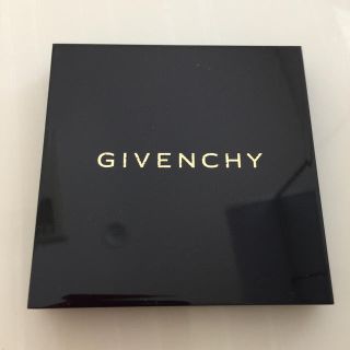 ジバンシィ(GIVENCHY)のGIVENCHY トラベルメイクアップパレット(コフレ/メイクアップセット)