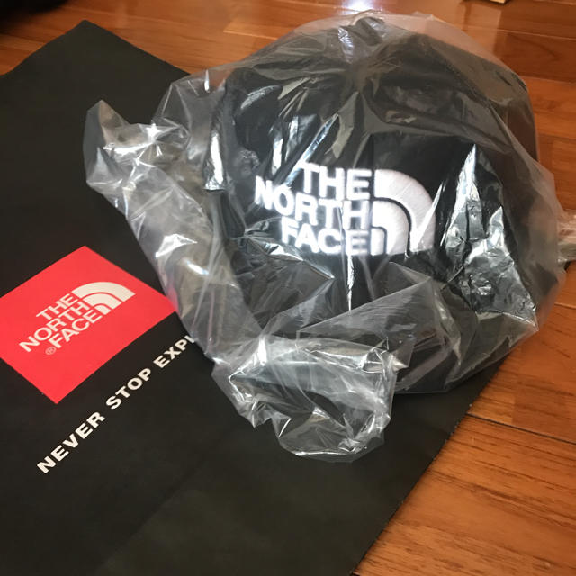 THE NORTH FACE(ザノースフェイス)の THE NORTH FAC  メッセージ  キャップ メンズの帽子(キャップ)の商品写真