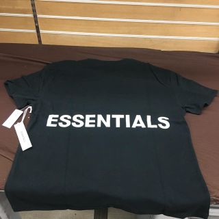 フィアオブゴッド(FEAR OF GOD)のFOG ESSENTIALS  Boxy Graphic Tシャツ S(Tシャツ/カットソー(半袖/袖なし))