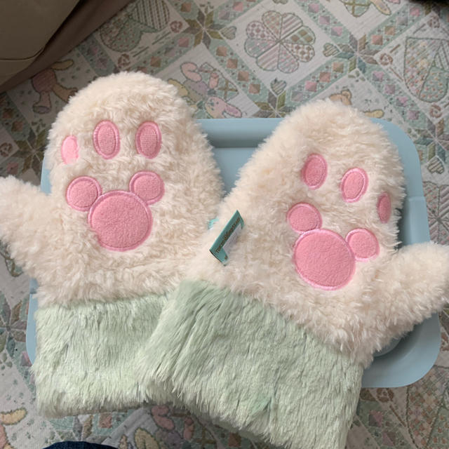 Disney(ディズニー)の！必見！ディズニー ジェラトーニ🐱ミトン エンタメ/ホビーのおもちゃ/ぬいぐるみ(キャラクターグッズ)の商品写真