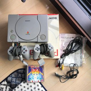 プレイステーション(PlayStation)のソニー SONY プレイステーション (家庭用ゲーム機本体)