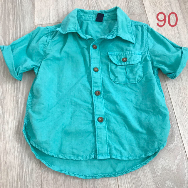 babyGAP(ベビーギャップ)のbabyGAP  シャツ90 キッズ/ベビー/マタニティのキッズ服男の子用(90cm~)(ブラウス)の商品写真