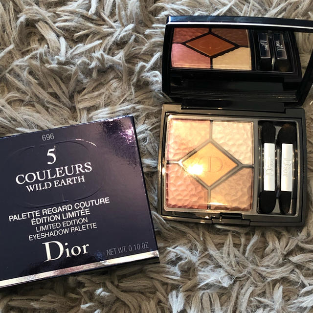 Dior サンククルール シエナ