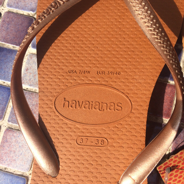 havaianas(ハワイアナス)の新品 アウトレット ハワイアナス ビーチサンダル スリム 176 レディースの靴/シューズ(ビーチサンダル)の商品写真