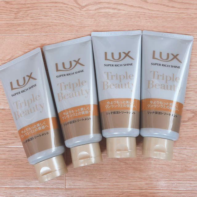 LUX(ラックス)のLux ラックス リッチ保湿トリートメント トリプルビューティー  コスメ/美容のヘアケア/スタイリング(トリートメント)の商品写真