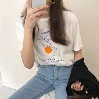 ディーホリック(dholic)のオレンジ プリント Tシャツ オーバーサイズ 韓国(Tシャツ(半袖/袖なし))