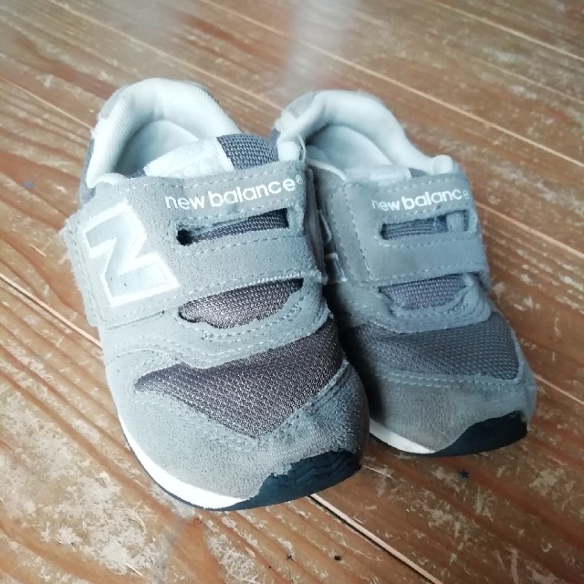 New Balance(ニューバランス)のニューバランス　キッズスニーカー キッズ/ベビー/マタニティのキッズ靴/シューズ(15cm~)(スニーカー)の商品写真