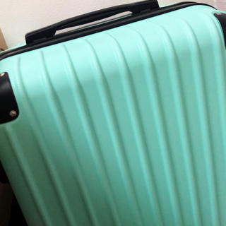 超軽量スーツケース ライトグリーン(スーツケース/キャリーバッグ)