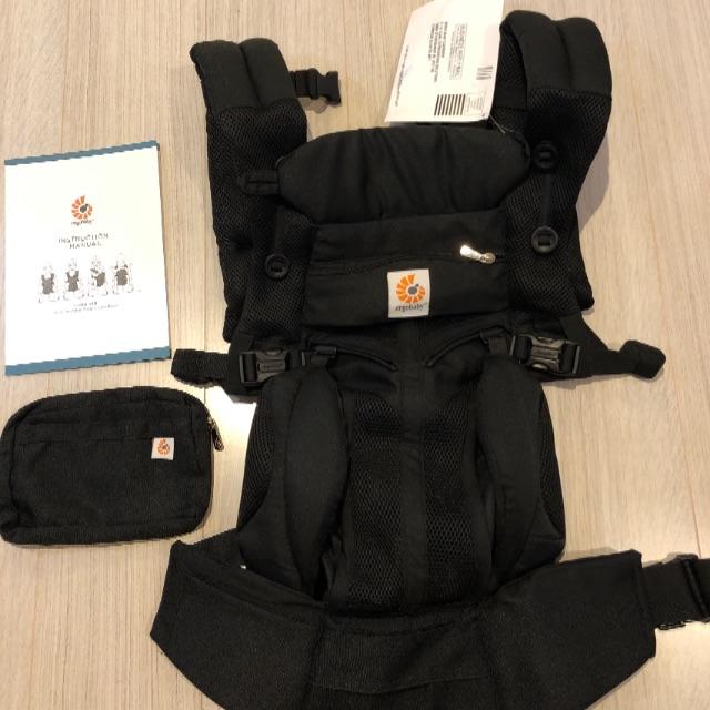 Ergobaby(エルゴベビー)のエルゴベビー オムニ360クールエア ブラック キッズ/ベビー/マタニティの外出/移動用品(抱っこひも/おんぶひも)の商品写真